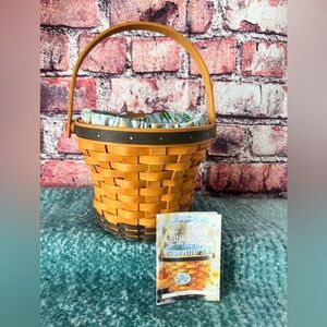 Longaberger 1999 May Series Daisy Basket